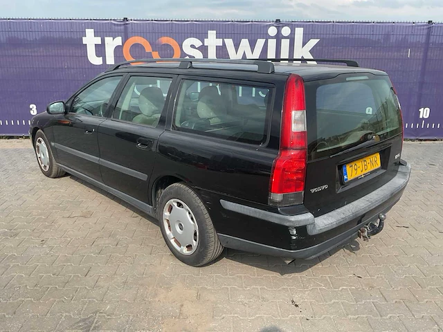 2002 - volvo - v70 - 2.4 - personenauto - afbeelding 7 van  13