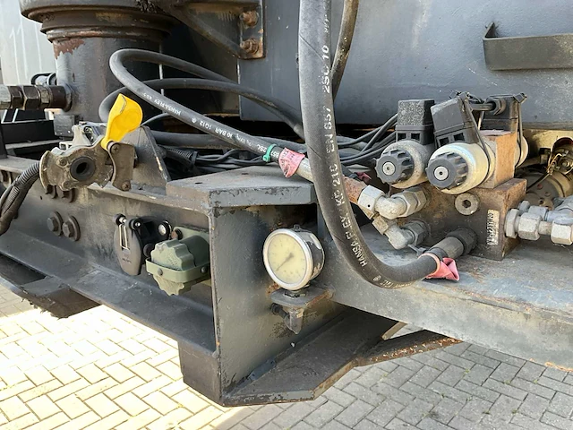 2002 a.j.k. op 16-28/22.5 har-dox 28m³ asfalt kipper - afbeelding 24 van  49