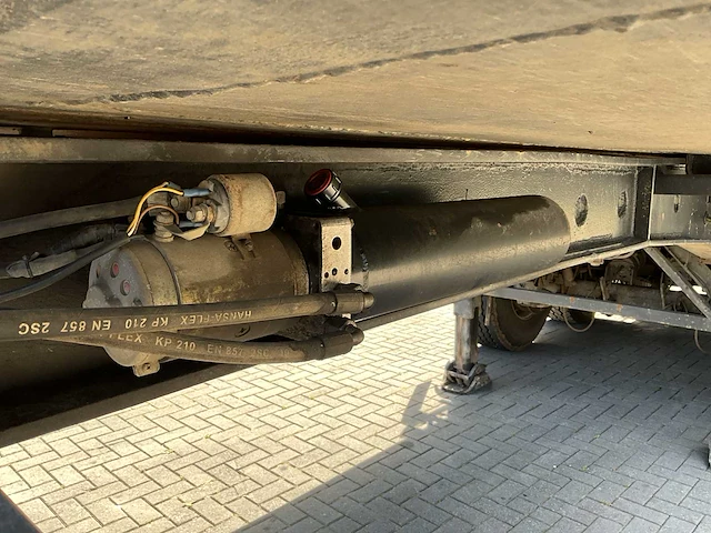 2002 a.j.k. op 16-28/22.5 har-dox 28m³ asfalt kipper - afbeelding 41 van  49