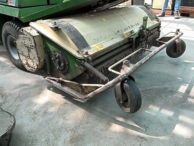 2002 amazone ph 125 zitmaaier - afbeelding 2 van  16