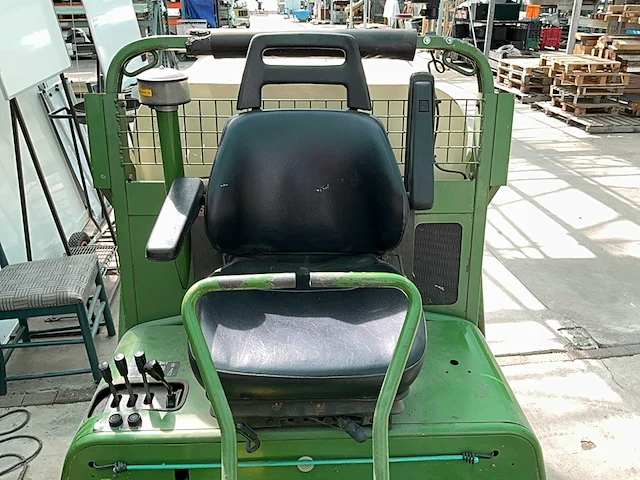 2002 amazone ph 125 zitmaaier - afbeelding 13 van  16