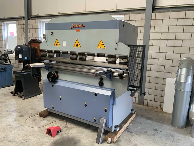 2002 baykal ahp-u 2100x35 kantbank - afbeelding 1 van  14
