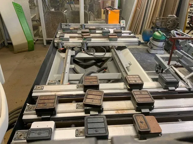 2002 biesse rover 24s cnc-bewerkingscentra - afbeelding 32 van  35