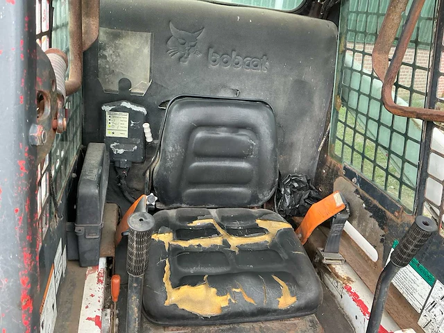 2002 bobcat 553 skid steer loader - afbeelding 11 van  33