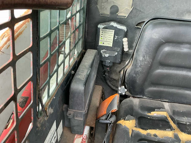 2002 bobcat 553 skid steer loader - afbeelding 15 van  33