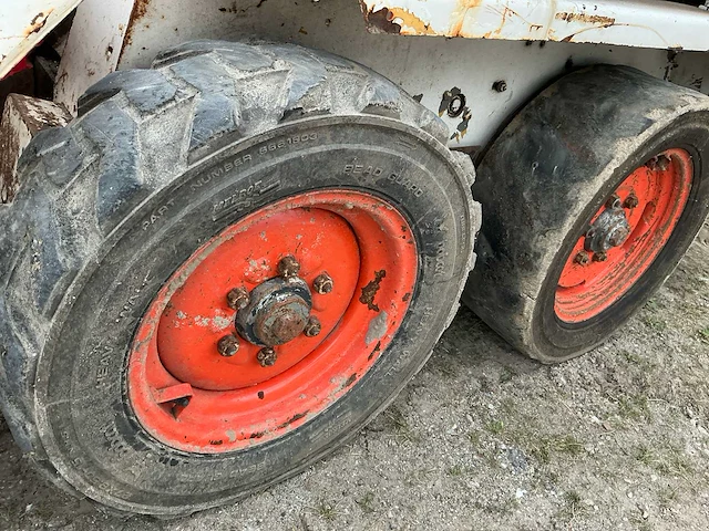 2002 bobcat 553 skid steer loader - afbeelding 29 van  33