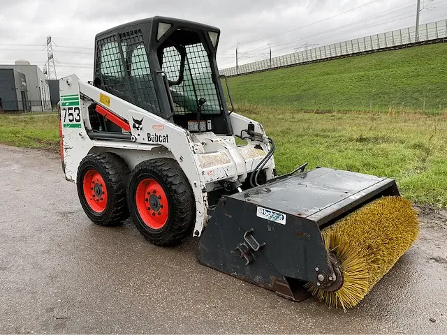 2002 bobcat 753 schranklader - afbeelding 10 van  13