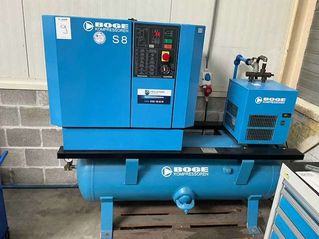 2002 boge sd8-270 geluidgedempte schroefcompressor - afbeelding 2 van  9
