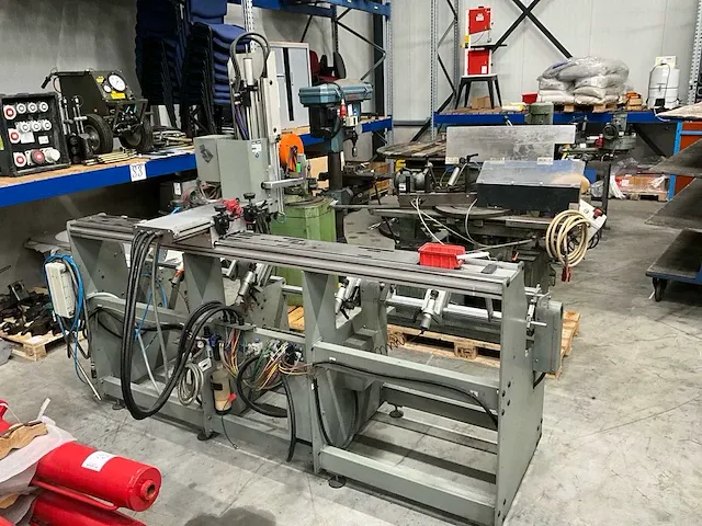 2002 calvet p- macchine 031pl kopieerfreesmachine - afbeelding 6 van  12