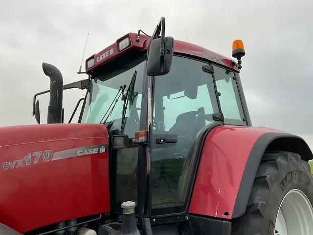 2002 case cvx 170 vierwielaangedreven landbouwtractor - afbeelding 26 van  30