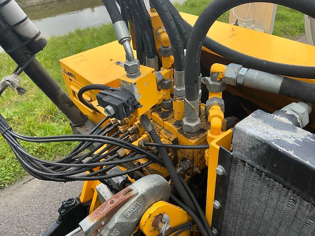 2002 case ih cs110 vierwielaangedreven landbouwtractor met herder mbk503ls maaiarm - afbeelding 9 van  68