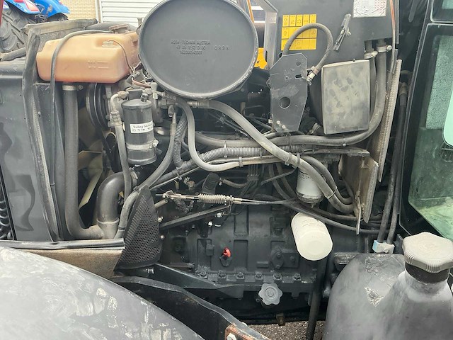 2002 case ih cs110 vierwielaangedreven landbouwtractor met herder mbk503ls maaiarm - afbeelding 61 van  68