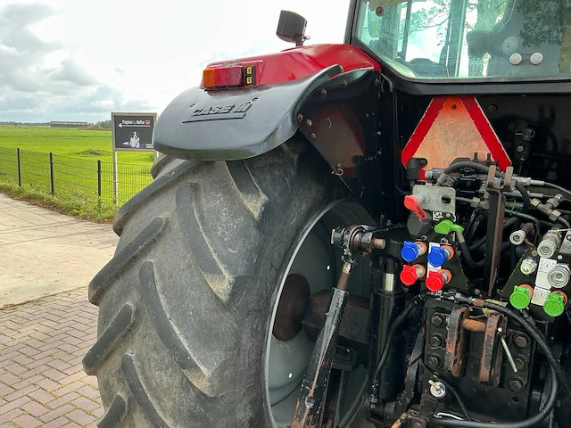 2002 case ih mx 150 vierwielaangedreven landbouwtractor - afbeelding 11 van  39