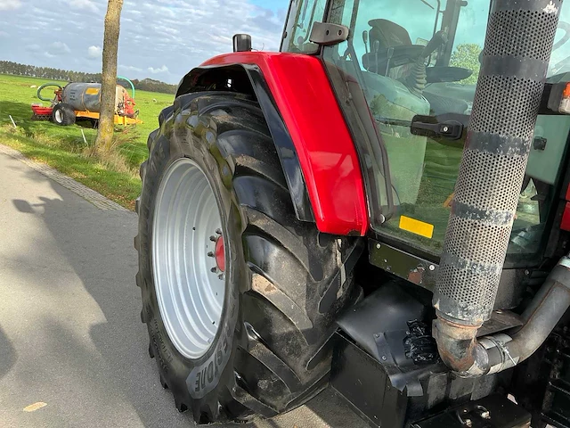 2002 case ih mx 150 vierwielaangedreven landbouwtractor - afbeelding 30 van  39