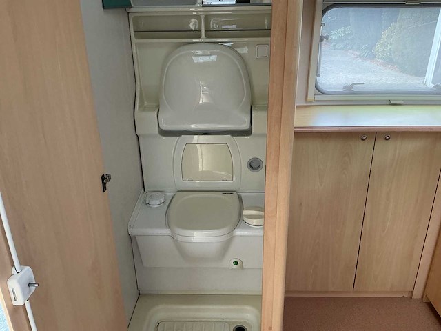 2002 chateau calista 390 ct caravan - afbeelding 15 van  26