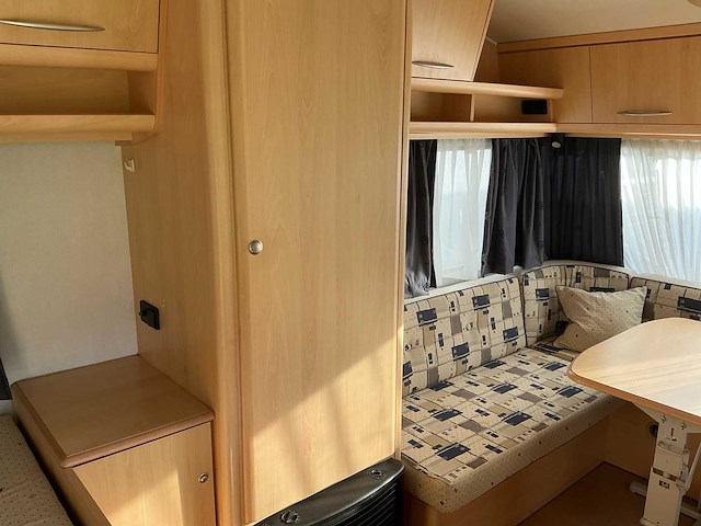 2002 chateau calista ct caravan - afbeelding 21 van  30
