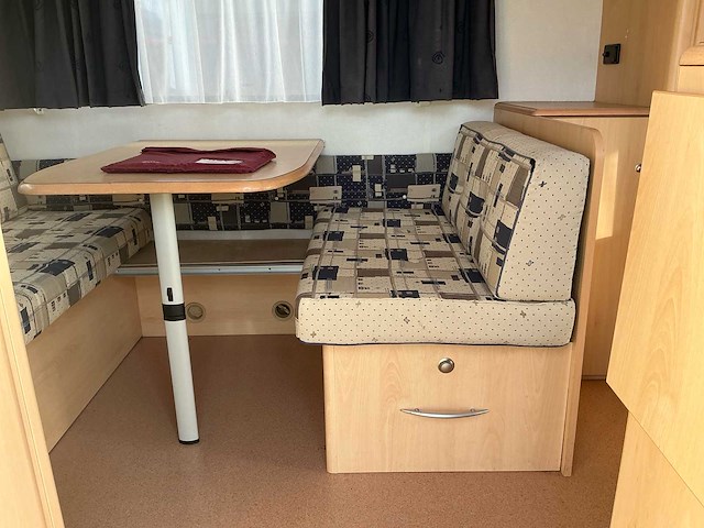 2002 chateau calista ct caravan - afbeelding 22 van  30