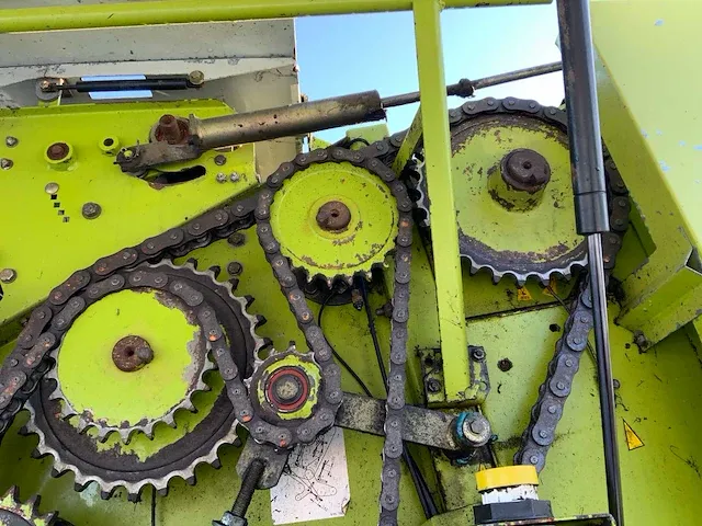 2002 claas rolland 255 roto cut balenpers - afbeelding 18 van  32