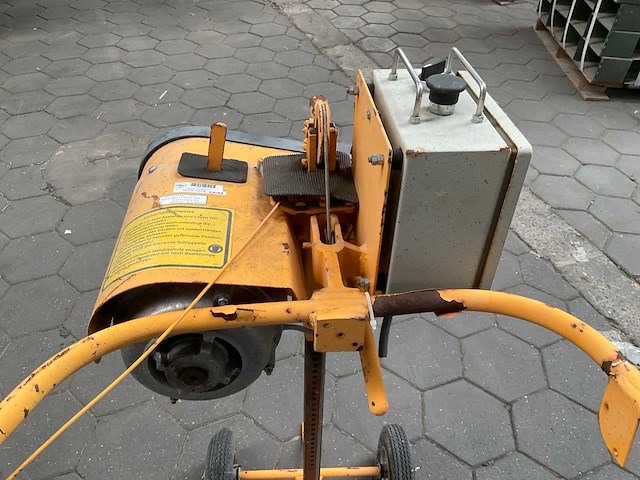 2002 collmann 30018243 electrische vrachtwagenwielsleutel - afbeelding 5 van  7