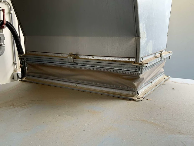 2002 compair l55-7.5 schroefcompressor - afbeelding 3 van  13