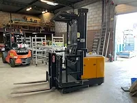 2002 crown f.ht. 05 / 2.5 orderverzameltruck