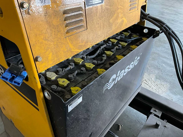 2002 daewoo br18j reachtruck - afbeelding 17 van  19