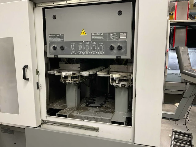 2002 deckel dm 50 evolution cnc bewerkingscentra - afbeelding 5 van  36