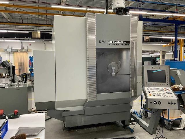 2002 deckel dm 50 evolution cnc bewerkingscentra - afbeelding 23 van  36