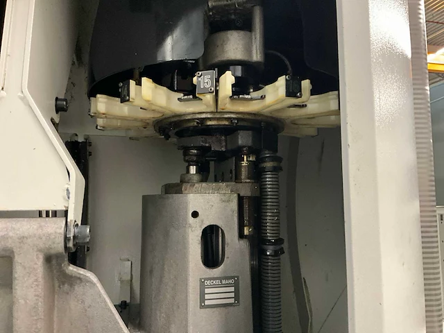 2002 deckel maho dmg dmu 60t 5-assige cnc freesmachine - afbeelding 22 van  38