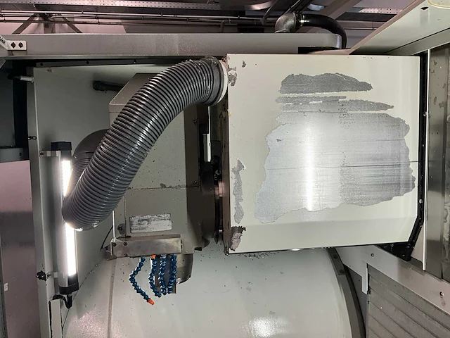 2002 deckel maho dmg dmu 60t 5-assige cnc freesmachine - afbeelding 36 van  38