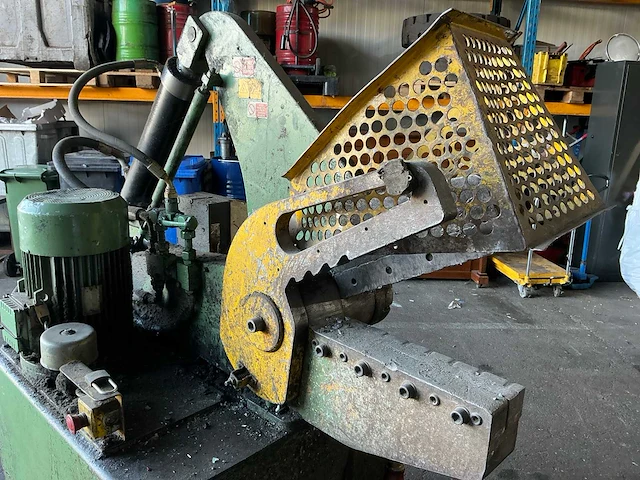 2002 deltax alligatorschaar - afbeelding 3 van  13