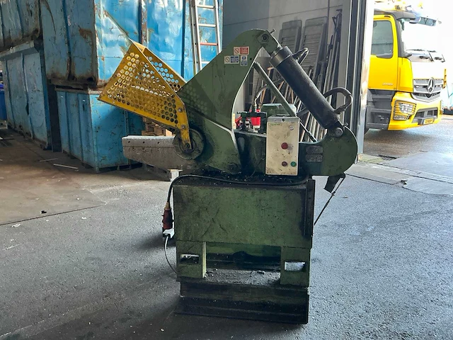 2002 deltax alligatorschaar - afbeelding 10 van  13