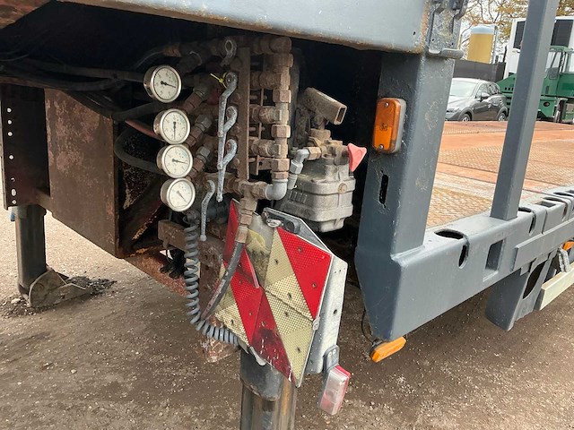 2002 doll dieplader - afbeelding 3 van  32