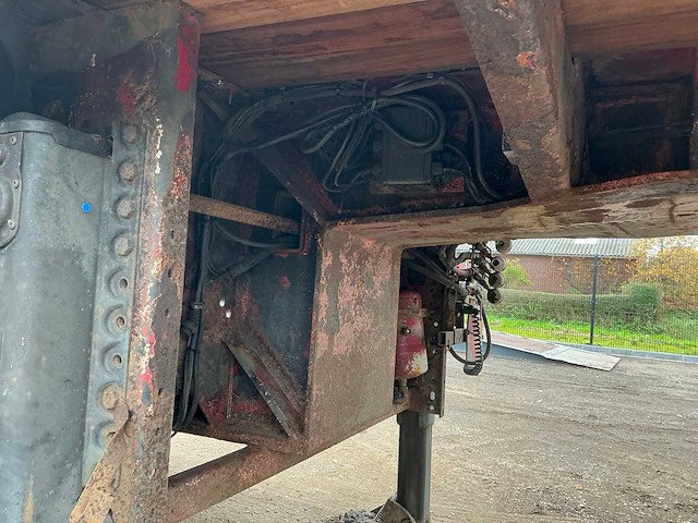 2002 doll dieplader - afbeelding 13 van  32