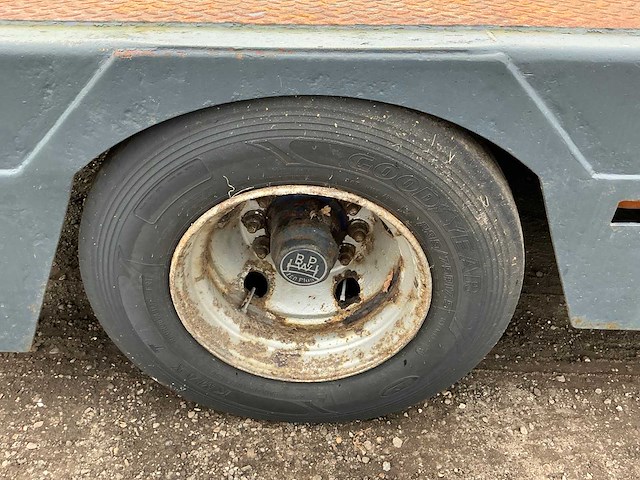 2002 doll dieplader - afbeelding 17 van  32