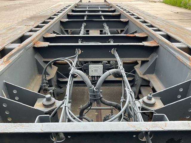 2002 floor fla-10-18 containeroplegger - afbeelding 11 van  25
