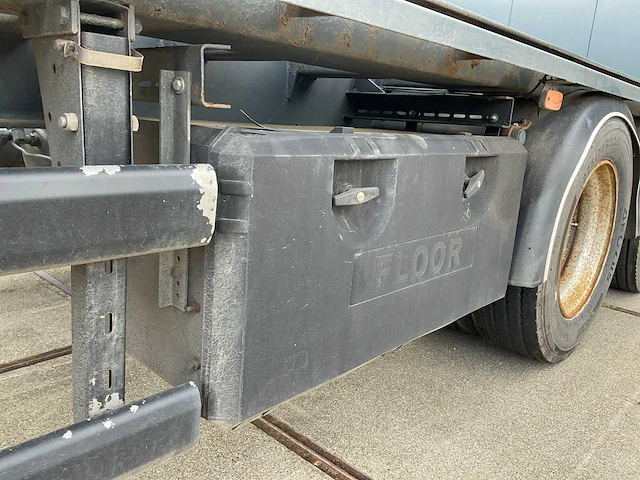 2002 floor fla-10-18 containeroplegger - afbeelding 15 van  25