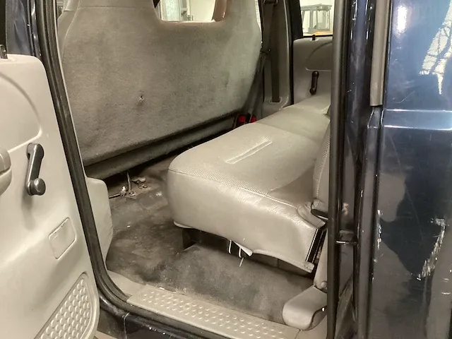 2002 ford f350 bedrijfswagen - afbeelding 10 van  17