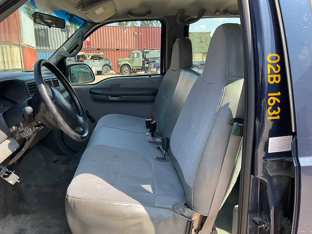 2002 ford pick-up f350 personenauto - afbeelding 16 van  16