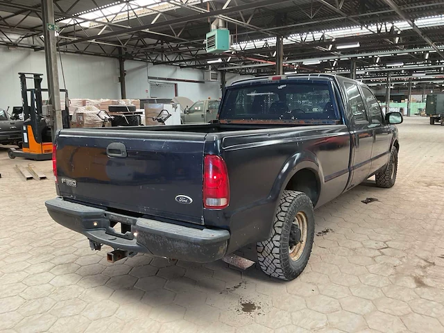 2002 ford pickup f350 personenauto - afbeelding 12 van  16