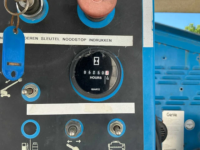 2002 genie s-40 4x4 hoogwerker - afbeelding 20 van  23