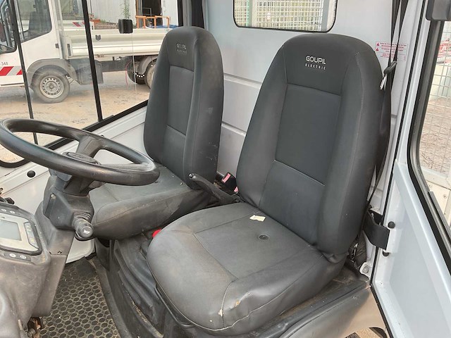 2002 goupil bedrijfswagen - afbeelding 8 van  10