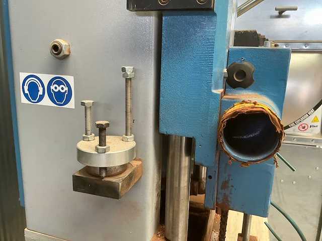 2002 griggio g450 kettingfreesmachine - afbeelding 9 van  10