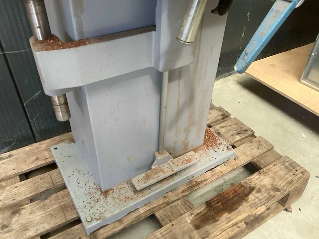 2002 griggio g450 kettingfreesmachine - afbeelding 10 van  10