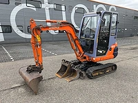 2002 hitachi ex17-2 minigraafmachine 2002 hitachi ex17-2 minigraafmachine