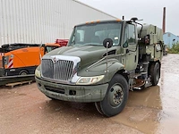 2002 international 4200sba legervoertuig