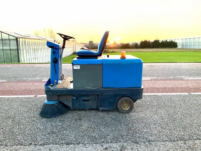 2002 isal pb110e veegmachine - afbeelding 1 van  21