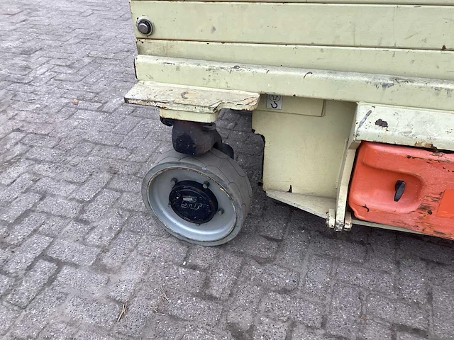 2002 jlg 2646 es hoogwerker - afbeelding 18 van  19