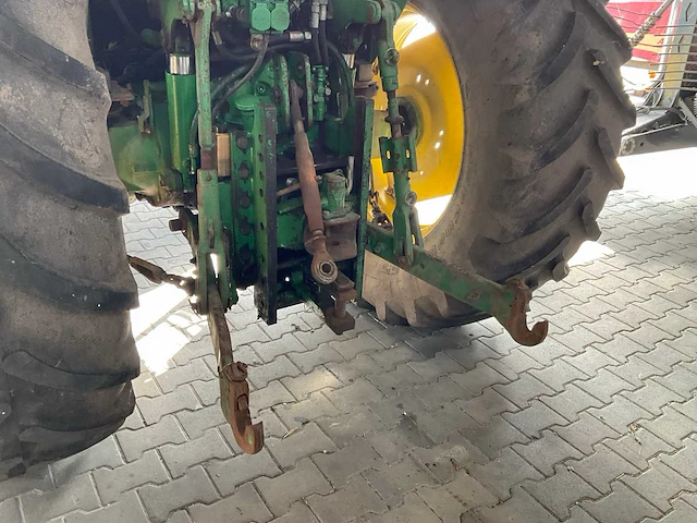 2002 john deere 6310 vierwielaangedreven landbouwtractor - afbeelding 2 van  19