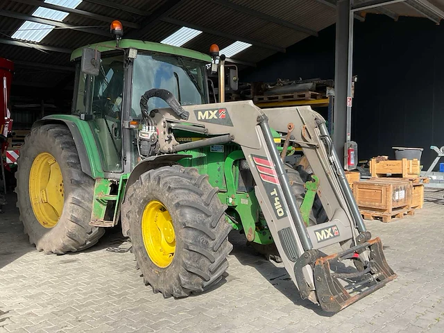 2002 john deere 6310 vierwielaangedreven landbouwtractor - afbeelding 12 van  19